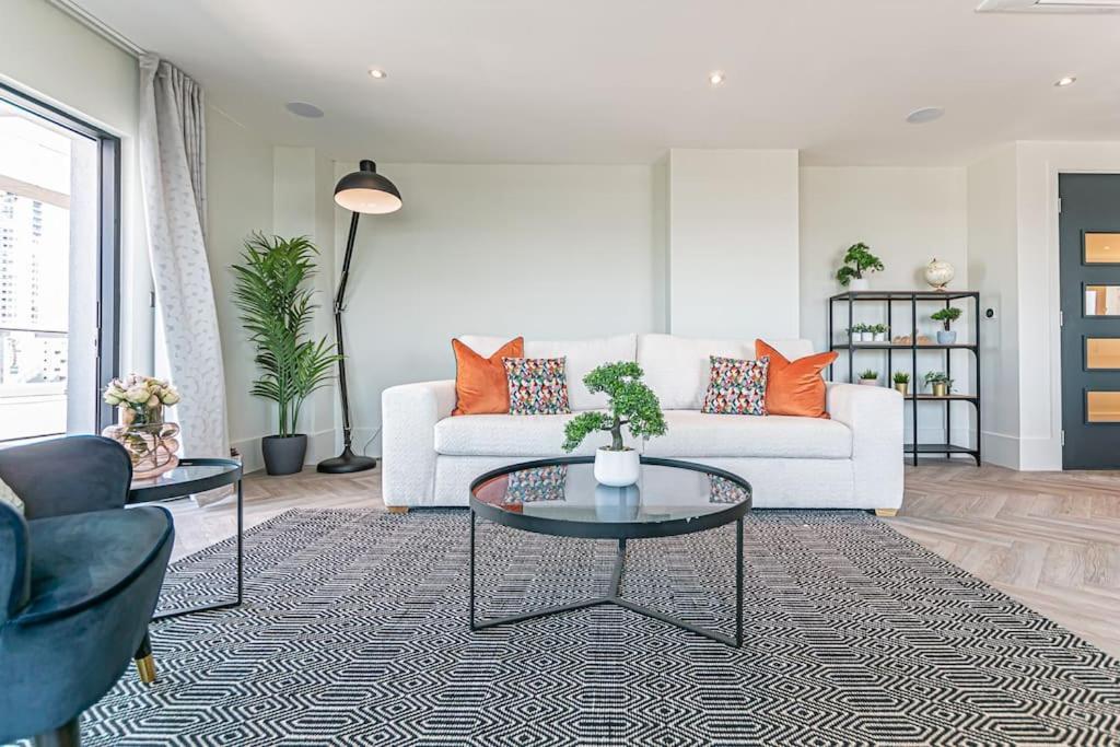 Penthouse River View! Wow Liverpool Exterior photo
